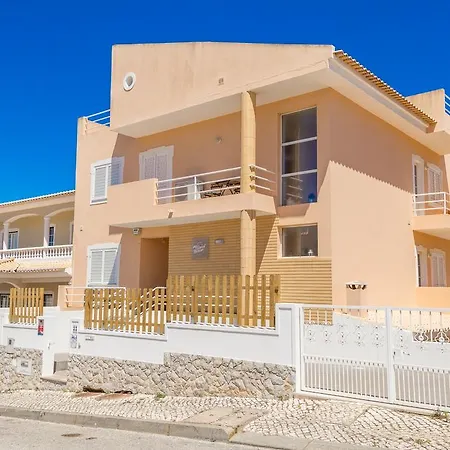 ゲストハウス My ポルティマン